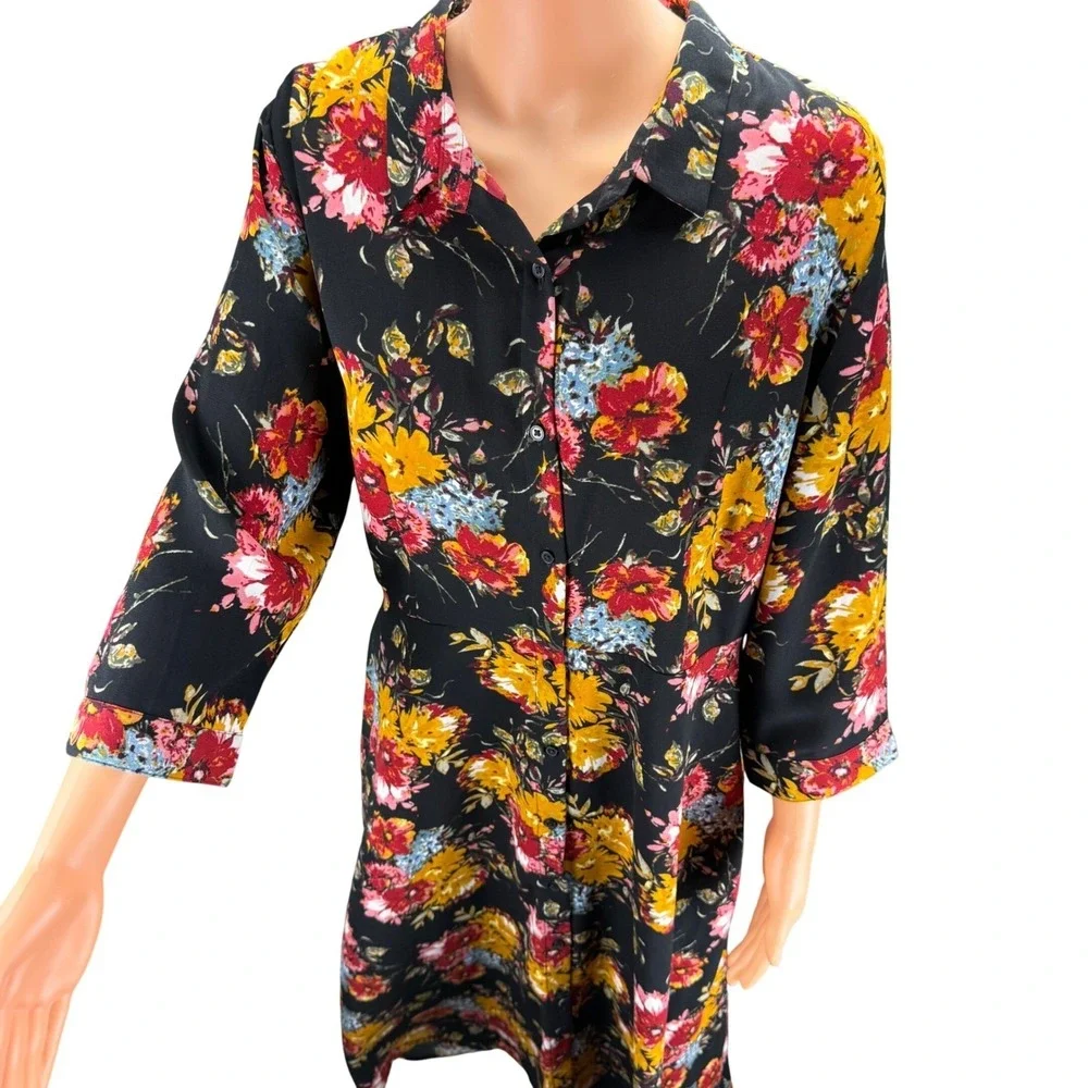 Time and Tru vibrant floral